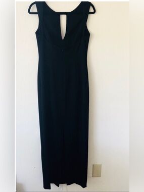 Tahari Keyhole Column Gown